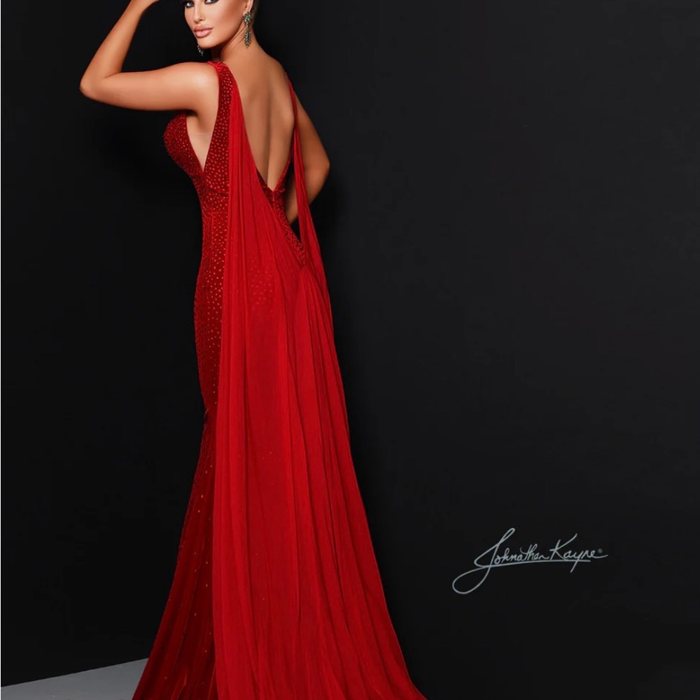 Johnathan Kayne Pageant Cape 3 in Red